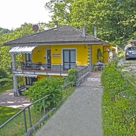 La Casa Nel Bosco Oda ve Kahvaltı Invorio Inferiore