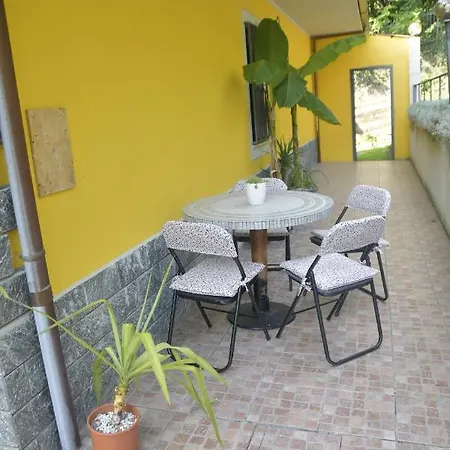 La Casa Nel Bosco Bed and breakfast Invorio Inferiore
