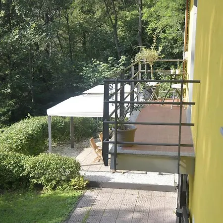 La Casa Nel Bosco Bed and breakfast
