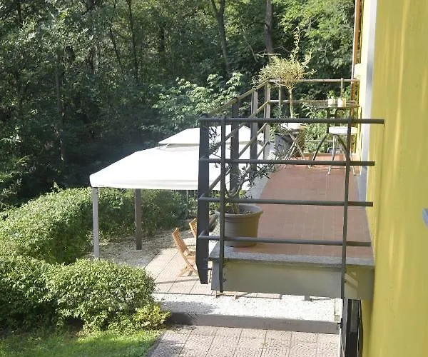 La Casa Nel Bosco 住宿加早餐酒店